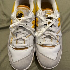 Size 11 - New Balance 550 Varsity Gold